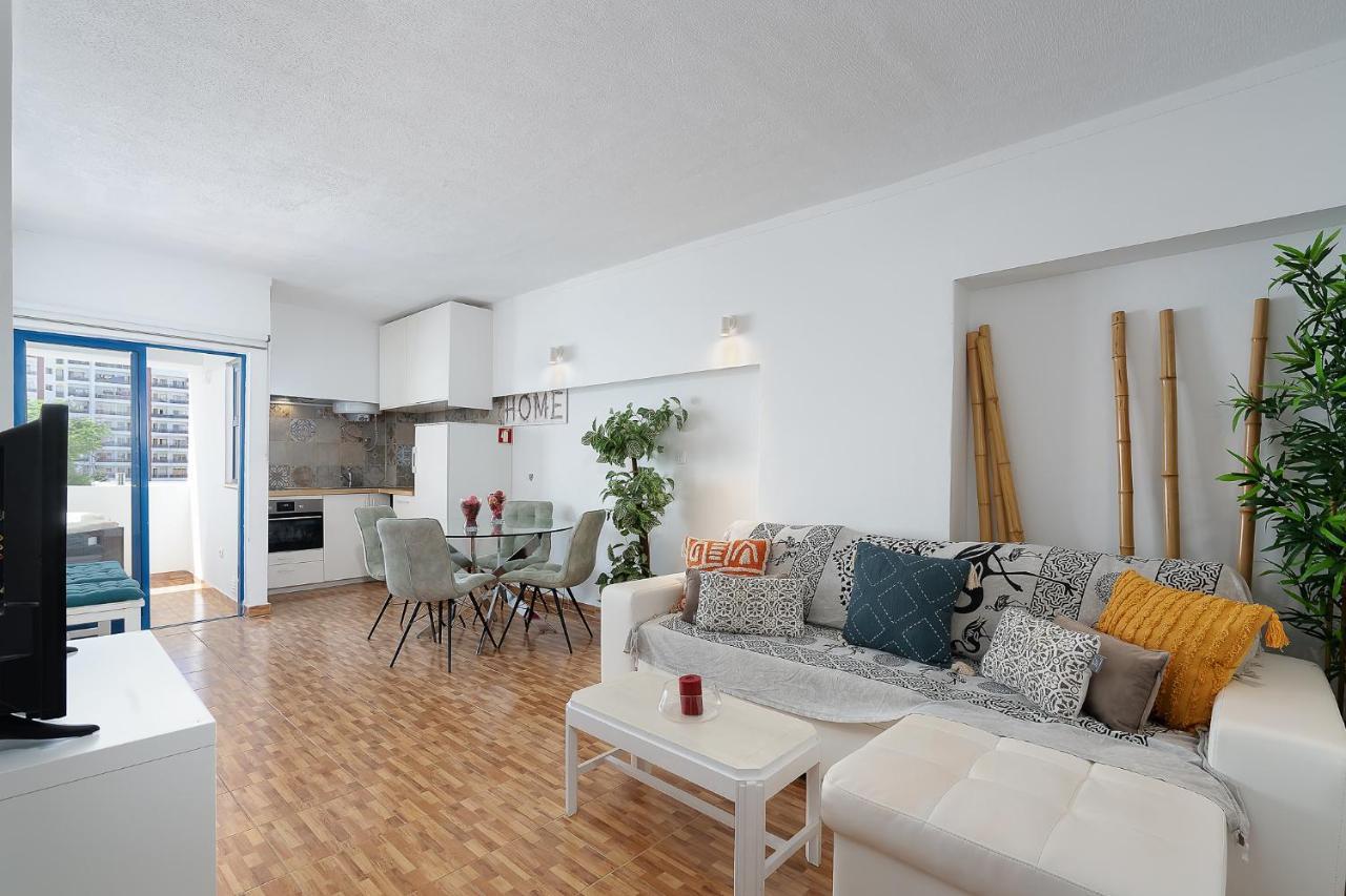 Praia Da Rocha Apartment By Lovelystay Portimao Bagian luar foto